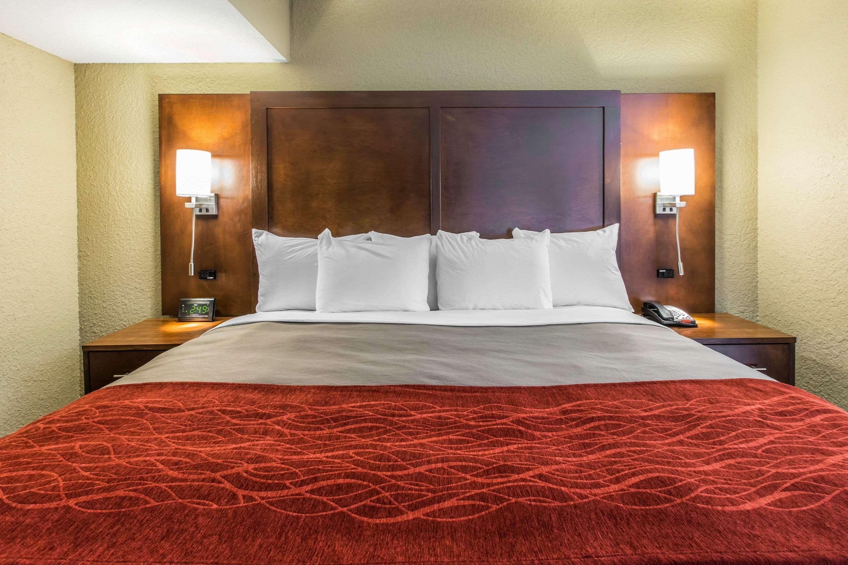 Comfort Inn & Suites Knoxville West Exteriér fotografie
